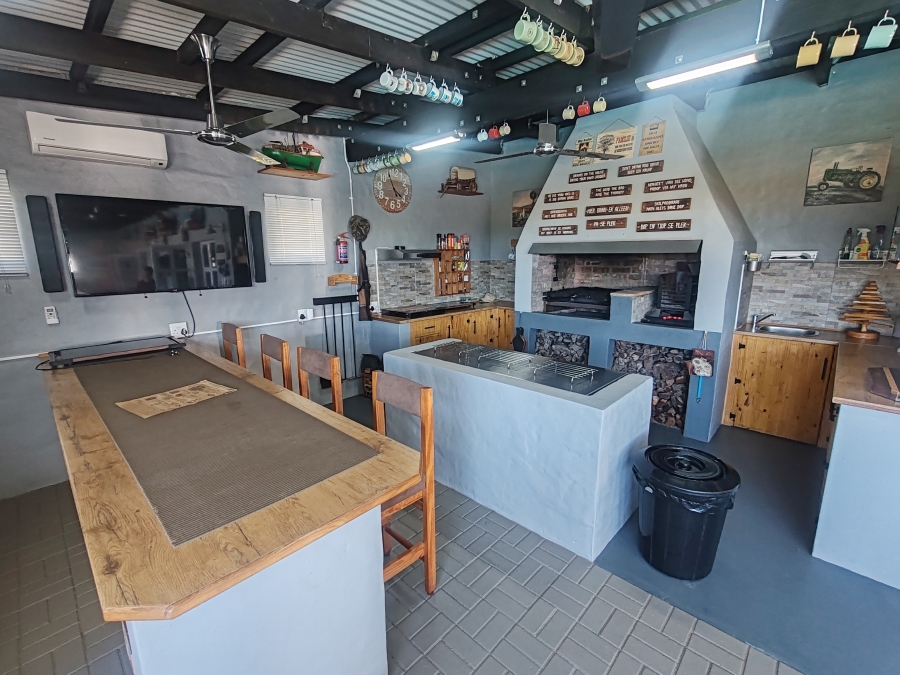 4 Bedroom Property for Sale in Long Acres Country Estate Western Cape